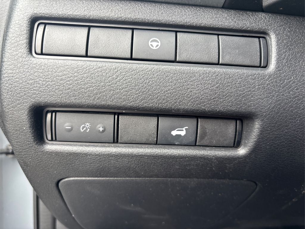 2021 Nissan Rogue SL photo 30
