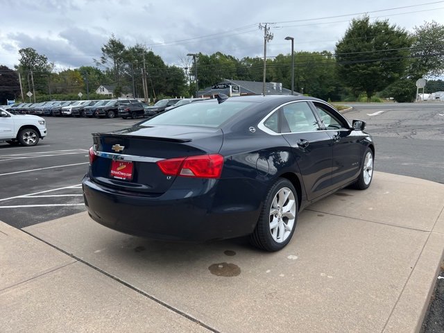 2016 Chevrolet Impala 2LT photo 2