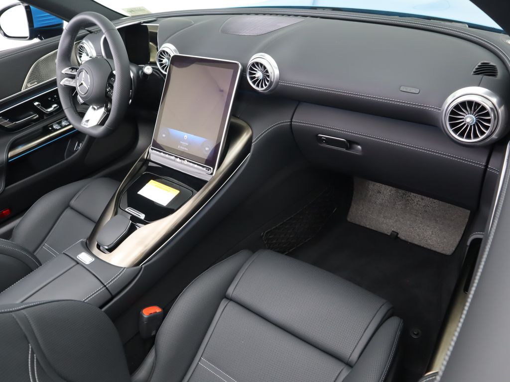 2025 Mercedes Benz SL 55 AMG photo 26