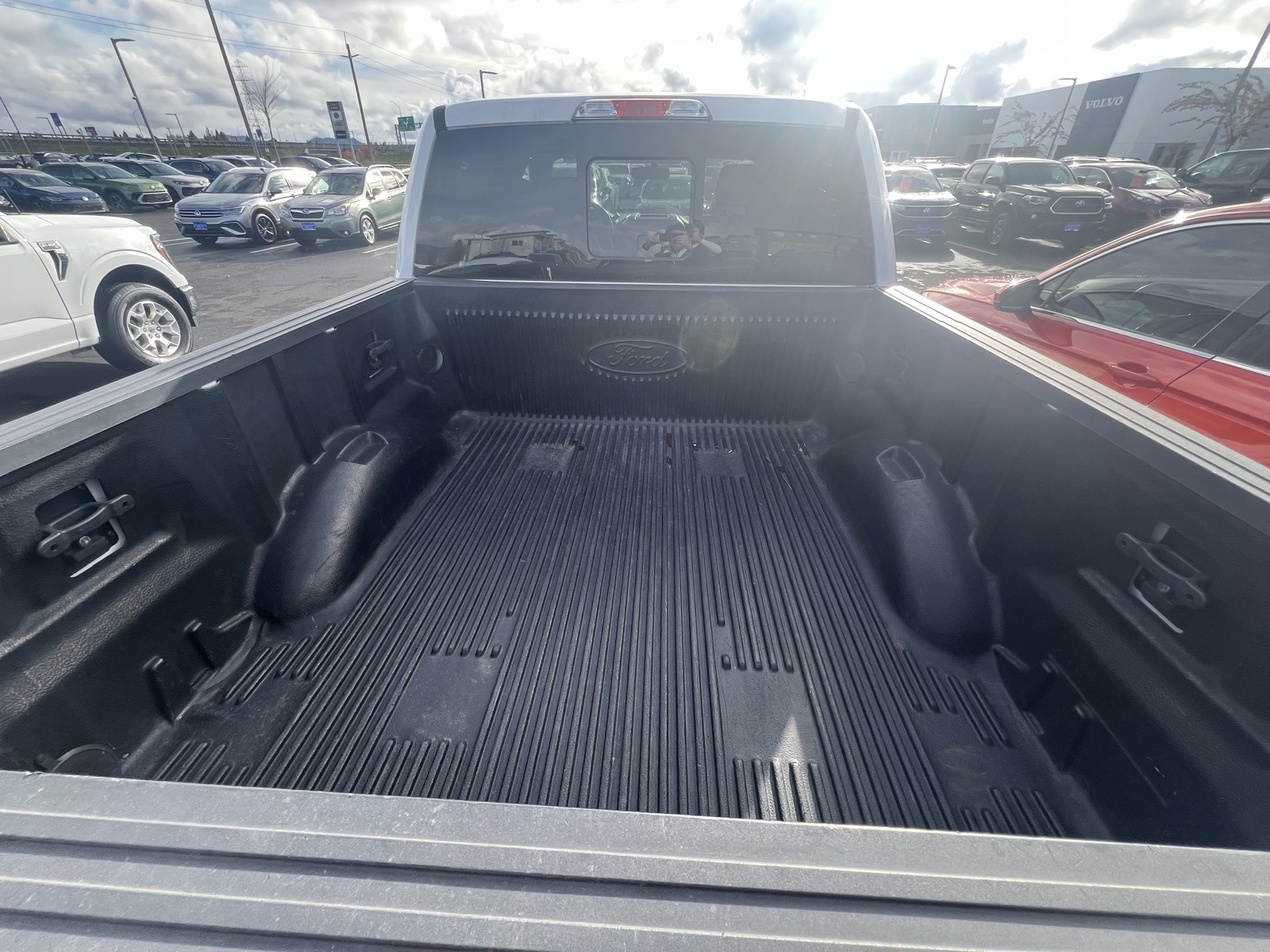 2016 Ford F-150 XLT photo 4