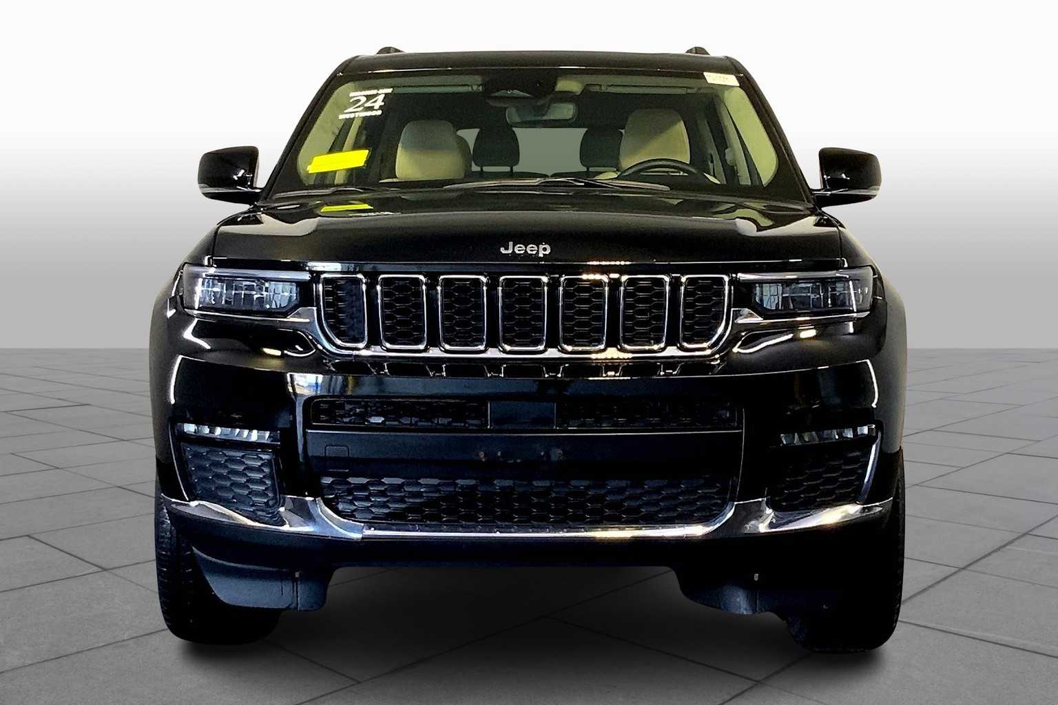 2021 Jeep Grand Cherokee Limited photo 3