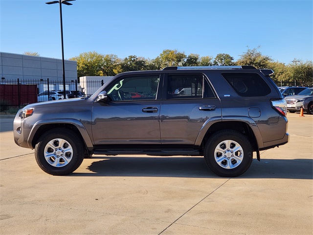 2021 Toyota 4Runner SR5 Premium photo 4