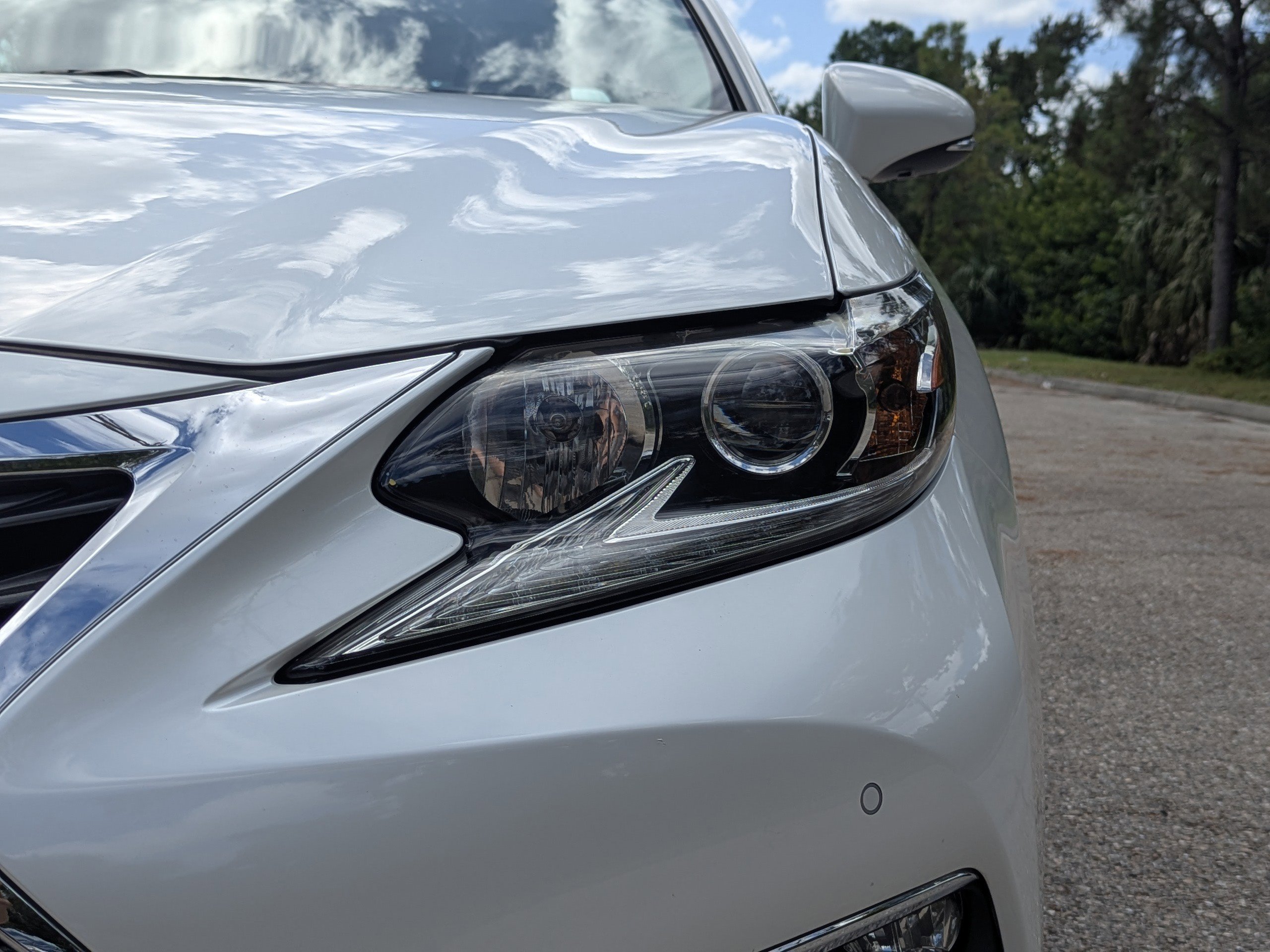 2017 Lexus ES 350 photo 9