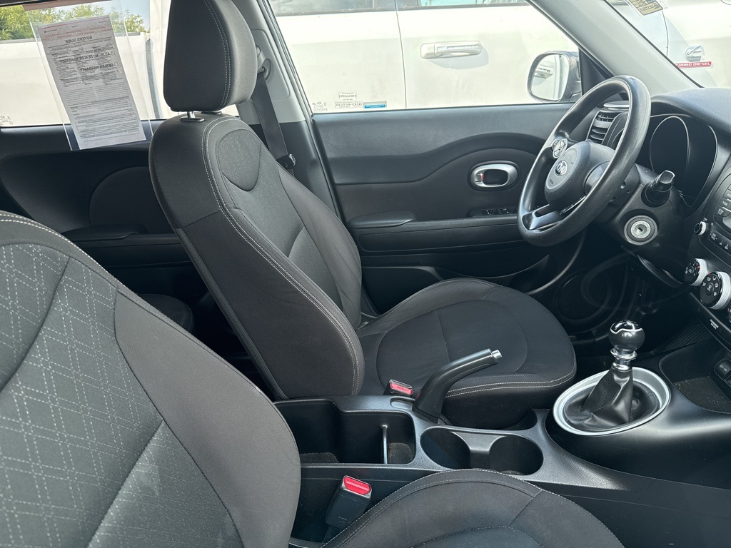 2016 Kia Soul Base photo 12