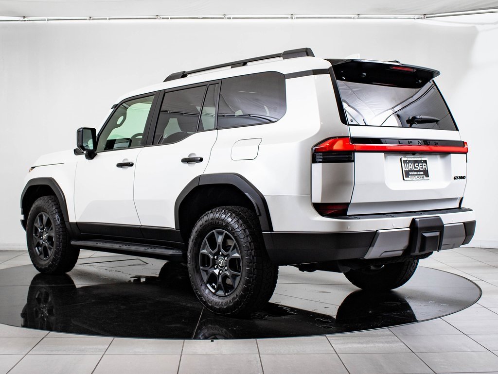 2024 Lexus GX 550 Overtrail photo 10