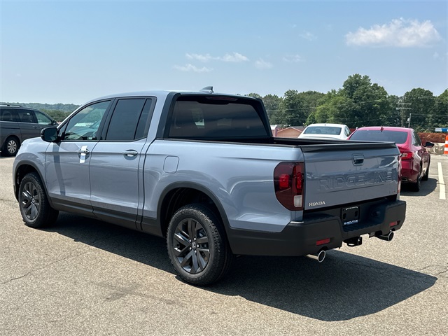 2025 Honda Ridgeline Sport photo 3