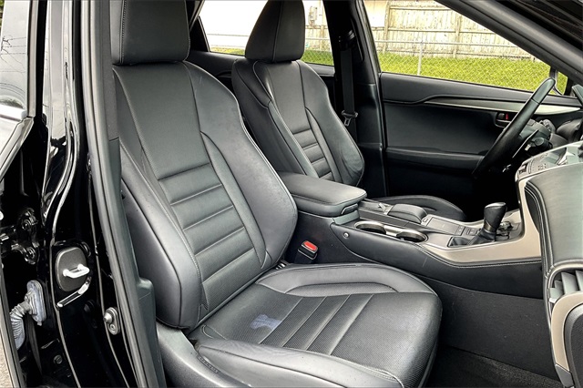 2021 Lexus NX 300 F SPORT photo 26