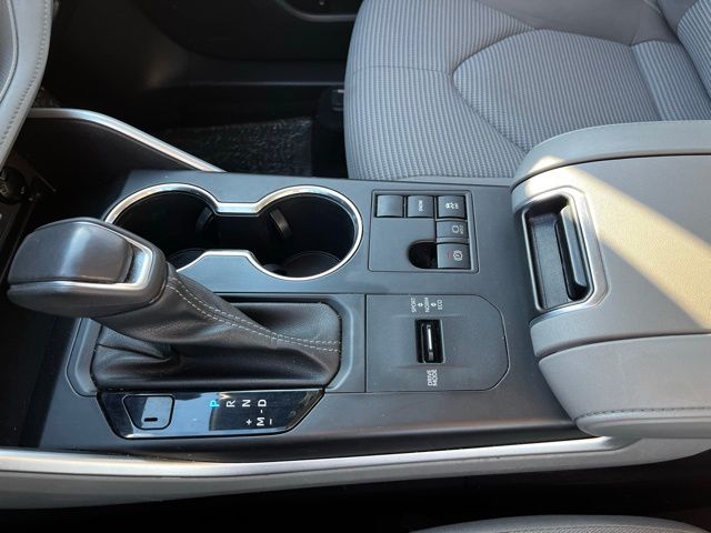 2023 Toyota Highlander Limited Platinum XLE XSE photo 18