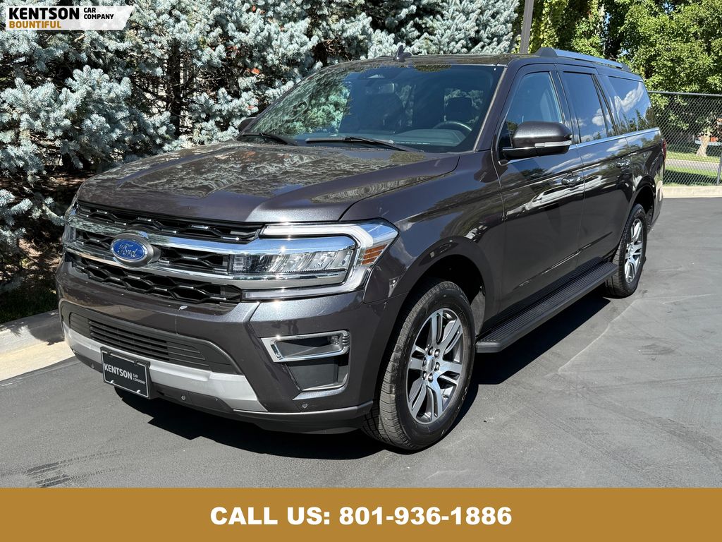 2024 Ford Expedition MAX Limited photo 3