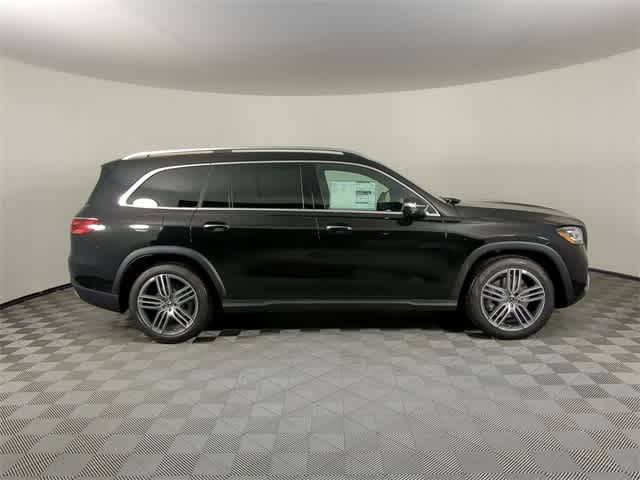 2025 Mercedes Benz GLS 450 photo 9