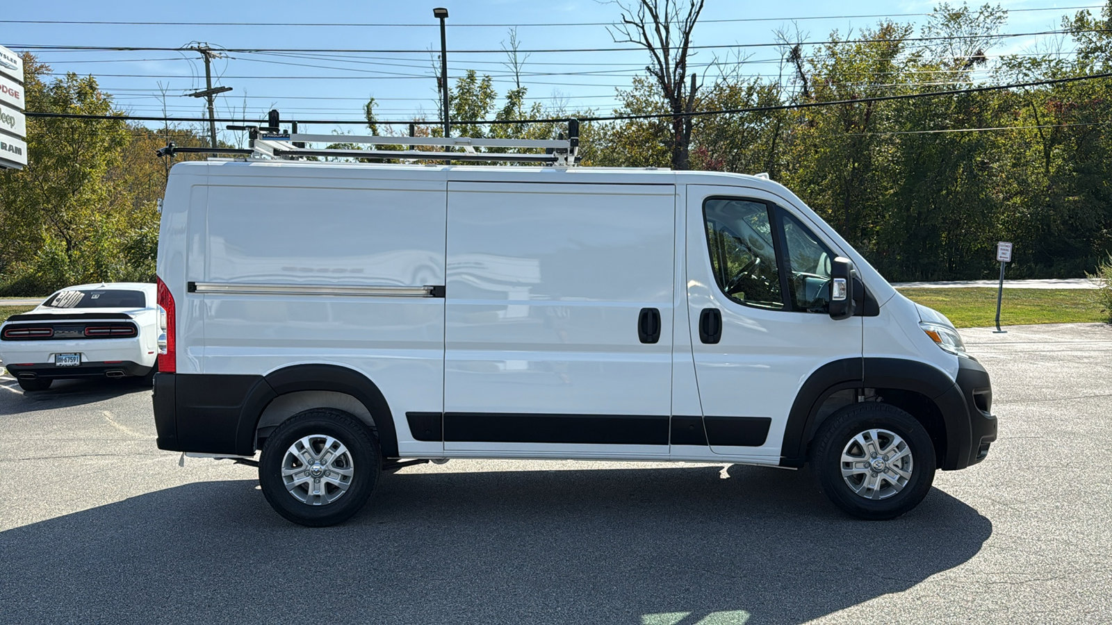 2025 Ram 2500 Cargo Van SLT photo 2