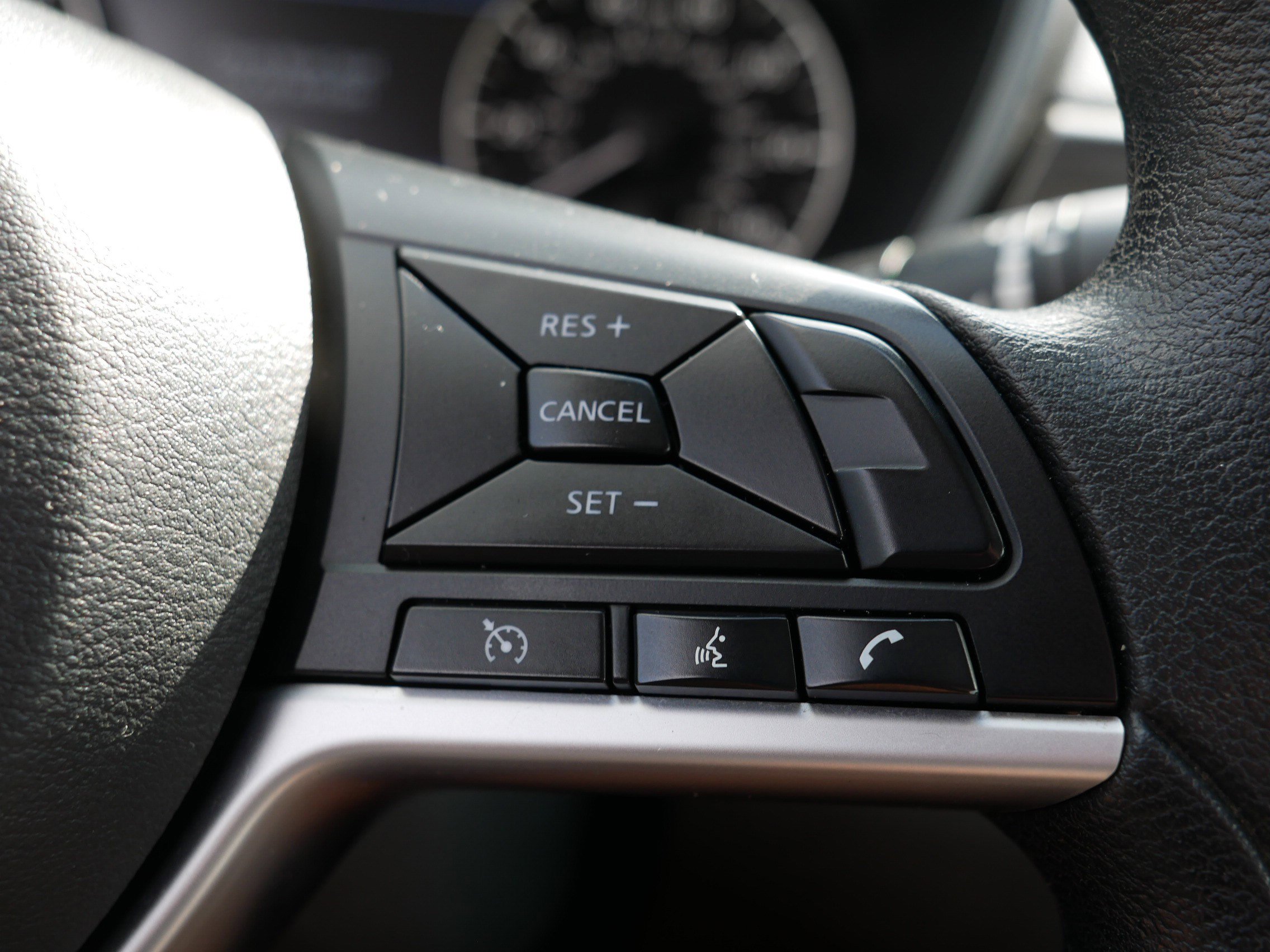 2023 Nissan Altima 2.5 SV photo 28