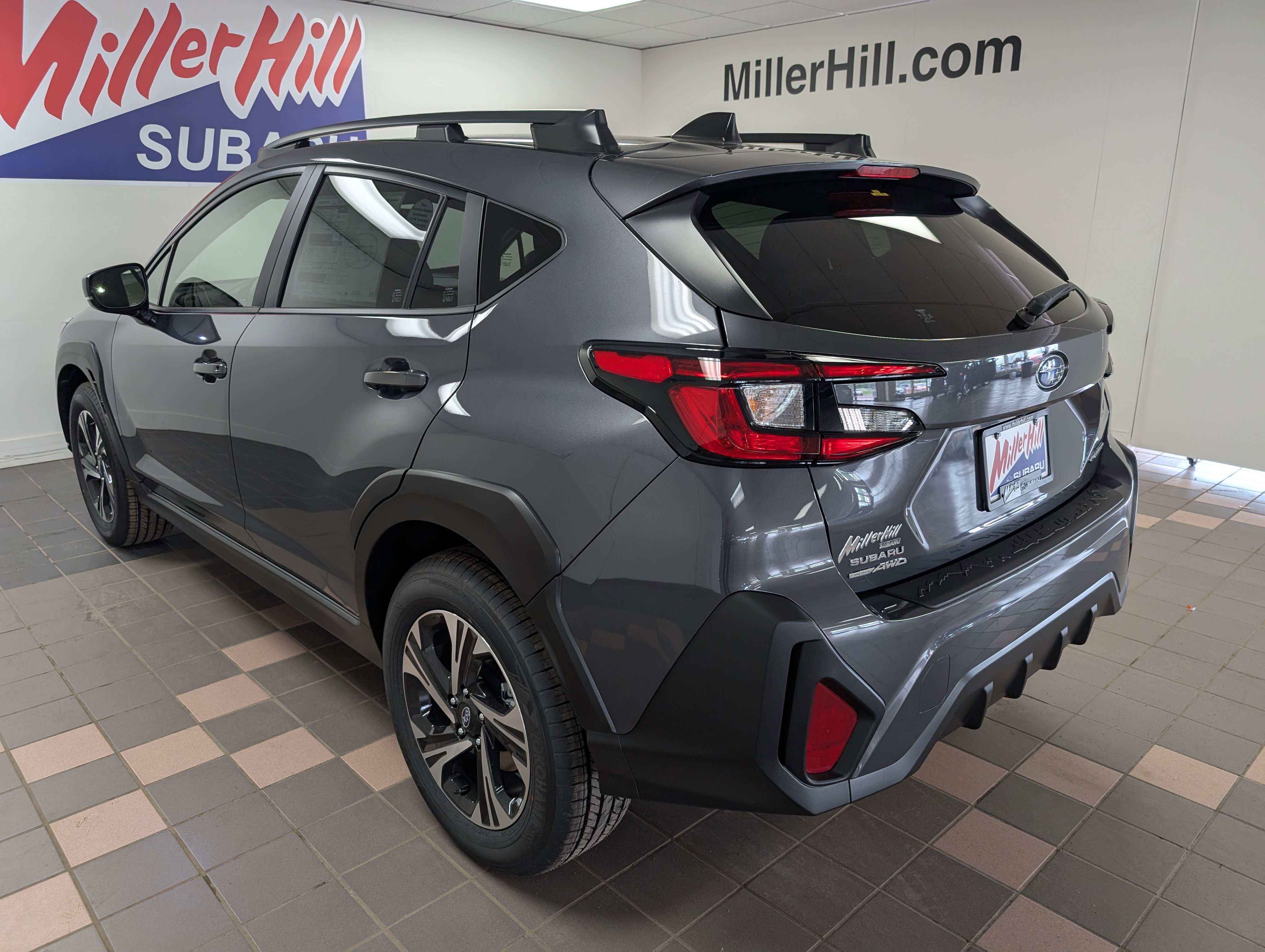 2025 Subaru Crosstrek Premium photo 14