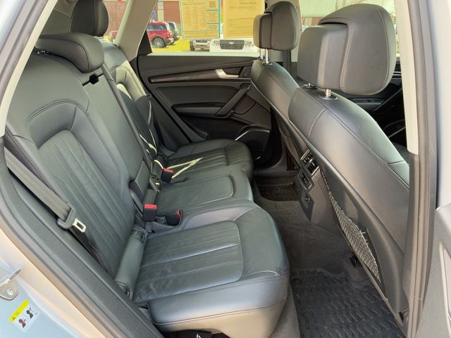 2018 Audi Q5 2.0T Premium photo 23