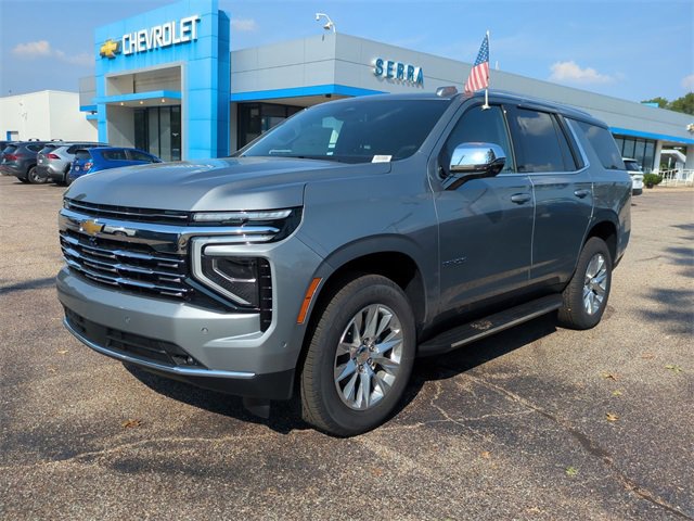 2026 Chevrolet Tahoe Premier's photo