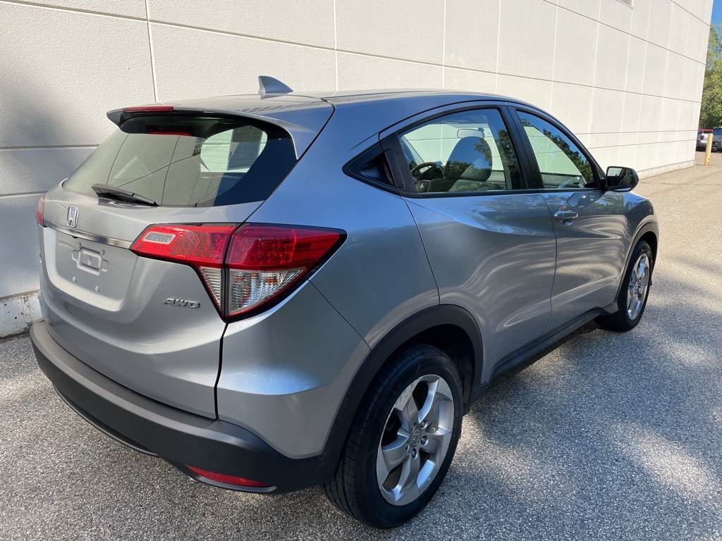 2019 Honda HR-V LX photo 4