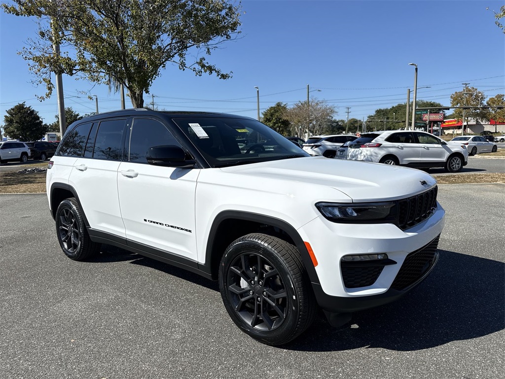 2025 Jeep Grand Cherokee Limited's photo