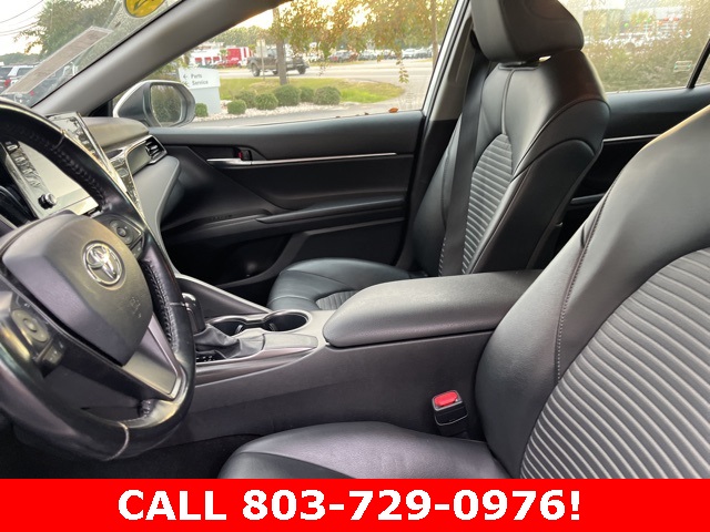 2021 Toyota Camry SE photo 8