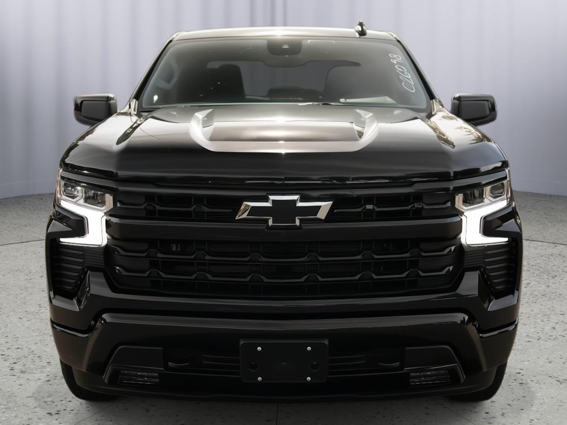 2026 Chevrolet Silverado 1500 RST photo 2