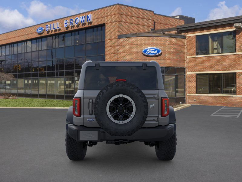 2024 Ford Bronco Outer Banks photo 4