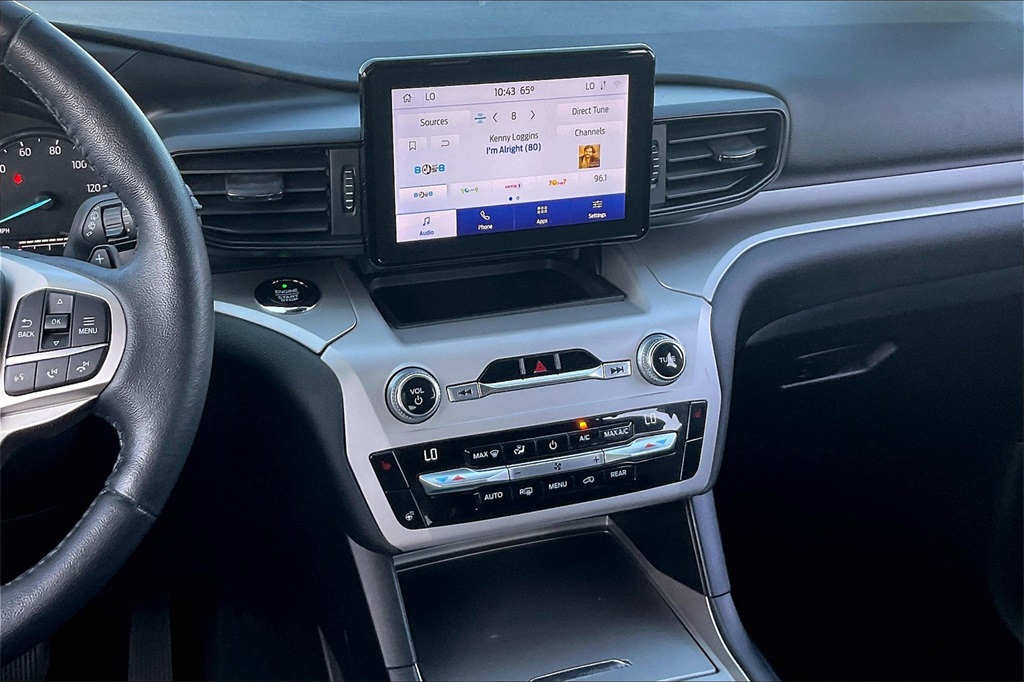 2020 Ford Explorer XLT photo 4