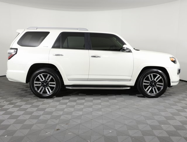 2018 Toyota 4Runner Limited photo 4