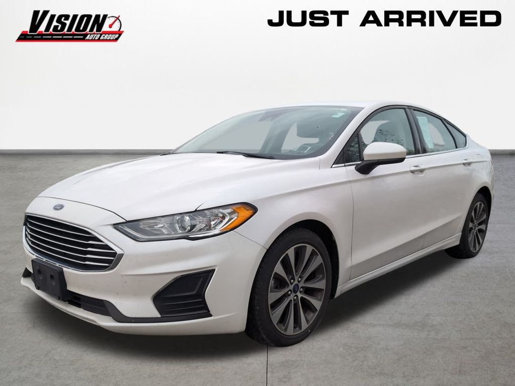 2020 Ford Fusion SE