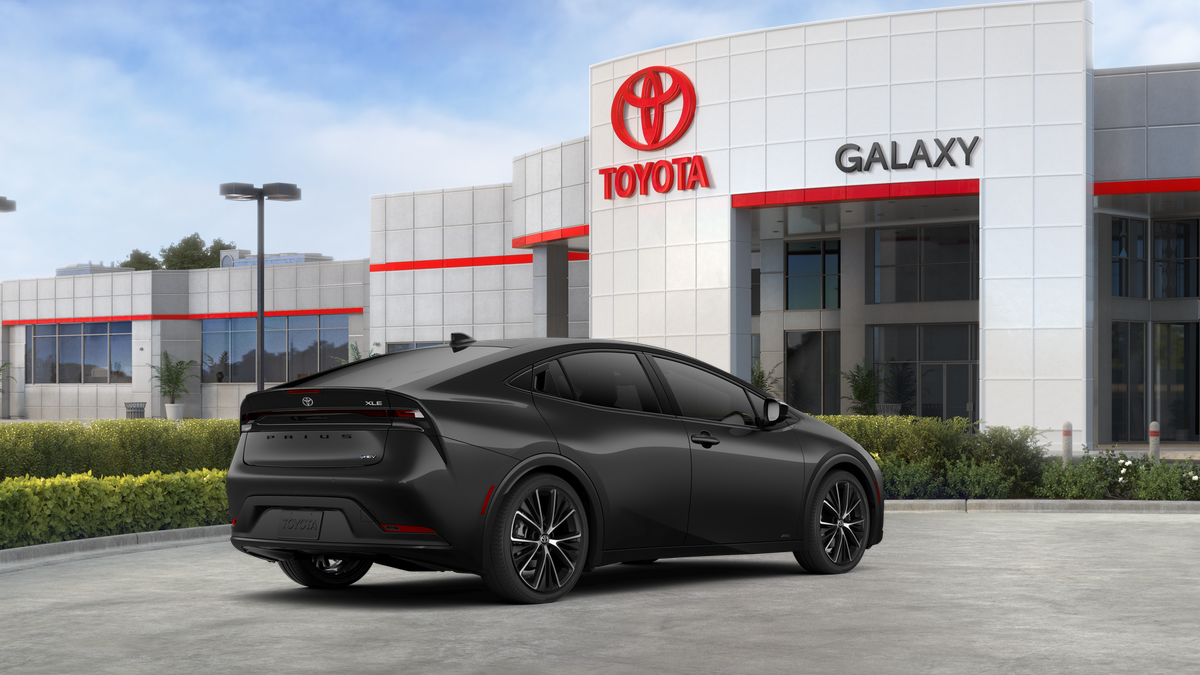 2026 Toyota Prius XLE photo 8