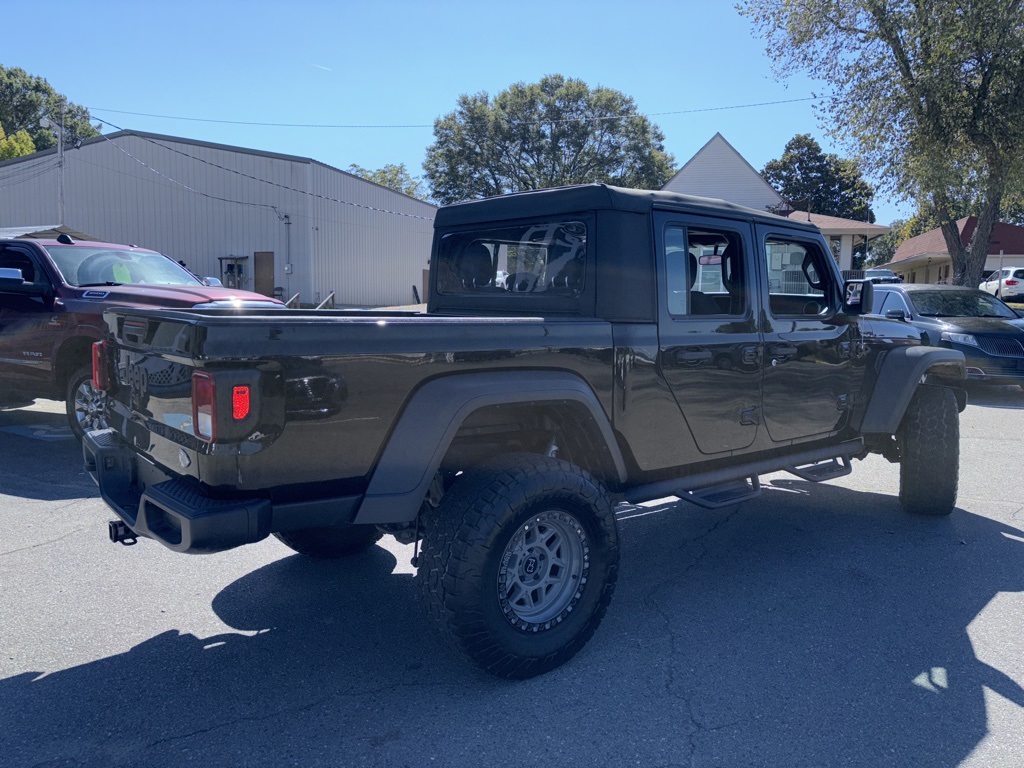 2023 Jeep Gladiator Sport photo 4