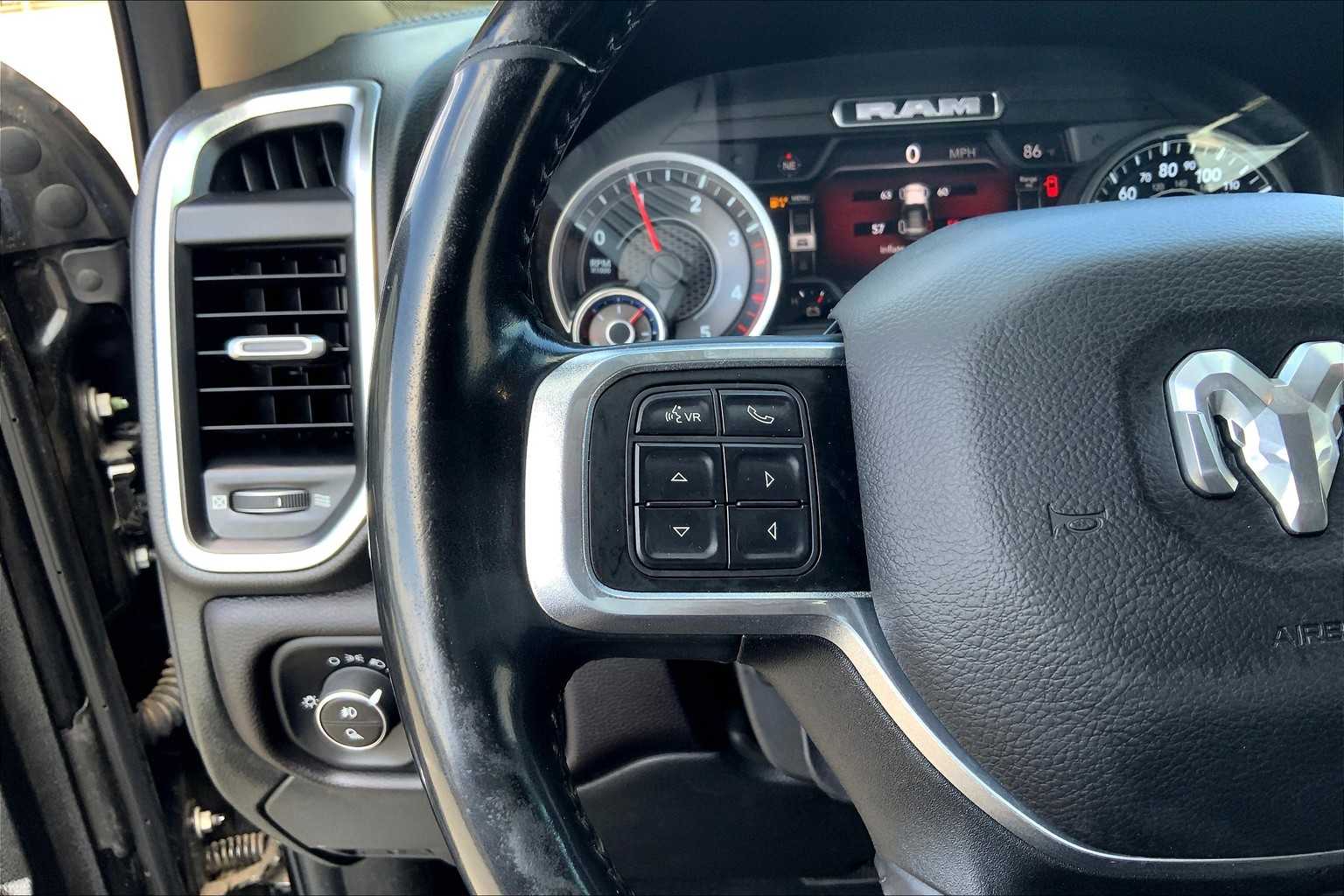 2022 Ram 2500 Laramie photo 22