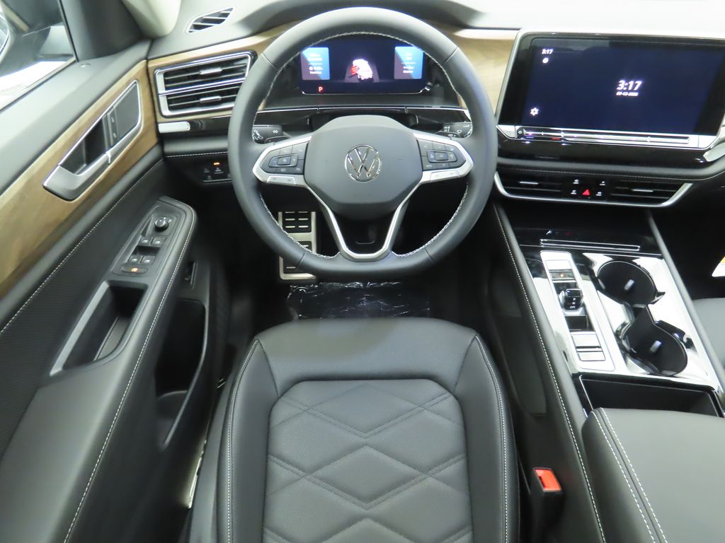 2026 Volkswagen Atlas SE Technology photo 10