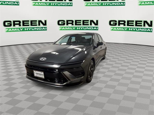 2026 Hyundai Sonata SEL Sport photo 4