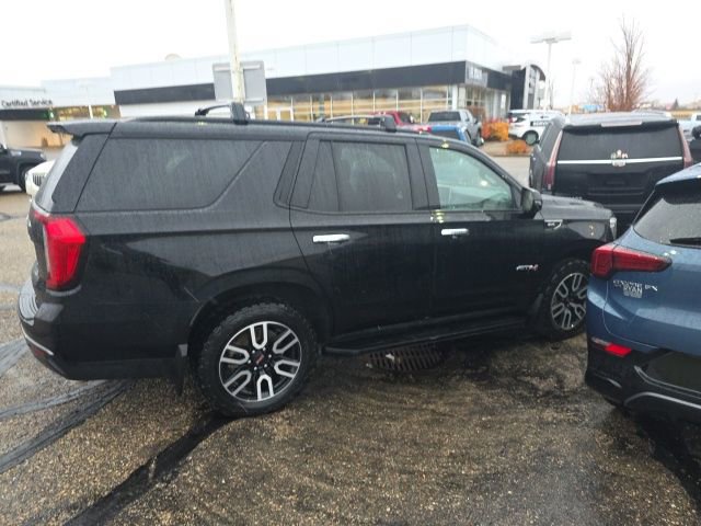 2021 Gmc Yukon AT4 photo 3