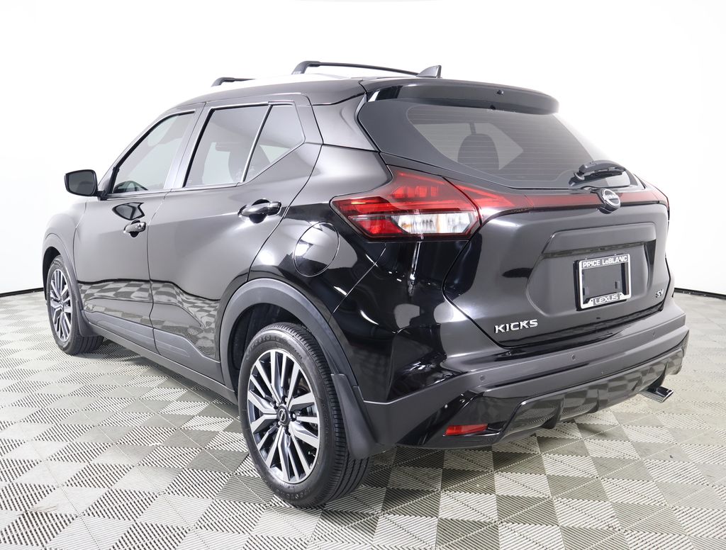 2024 Nissan Kicks SV photo 4