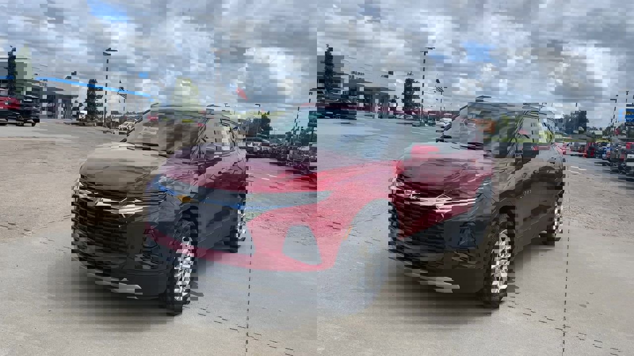 2021 Chevrolet Blazer 2LT photo 2