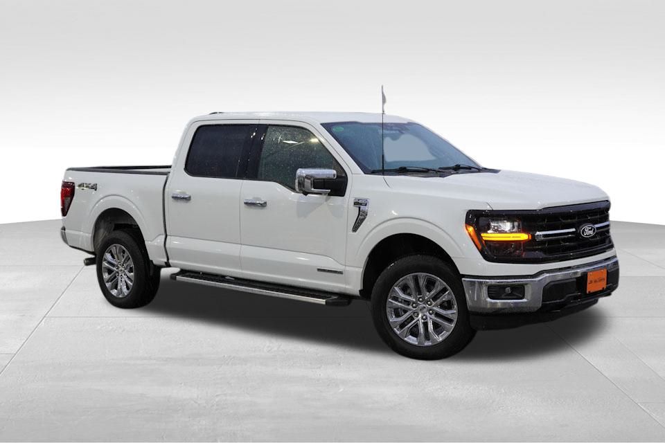 2024 Ford F-150 XLT photo 2