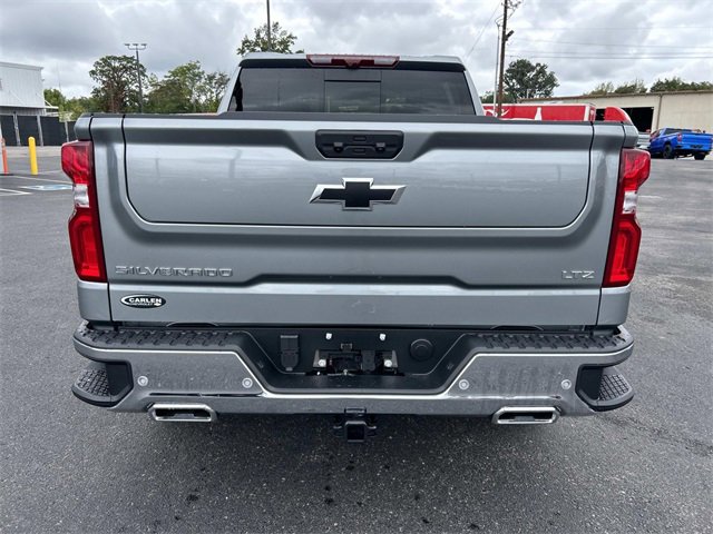 2026 Chevrolet Silverado 1500 LTZ photo 4
