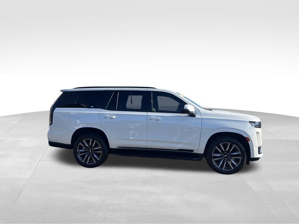 2022 Cadillac Escalade Sport photo 2