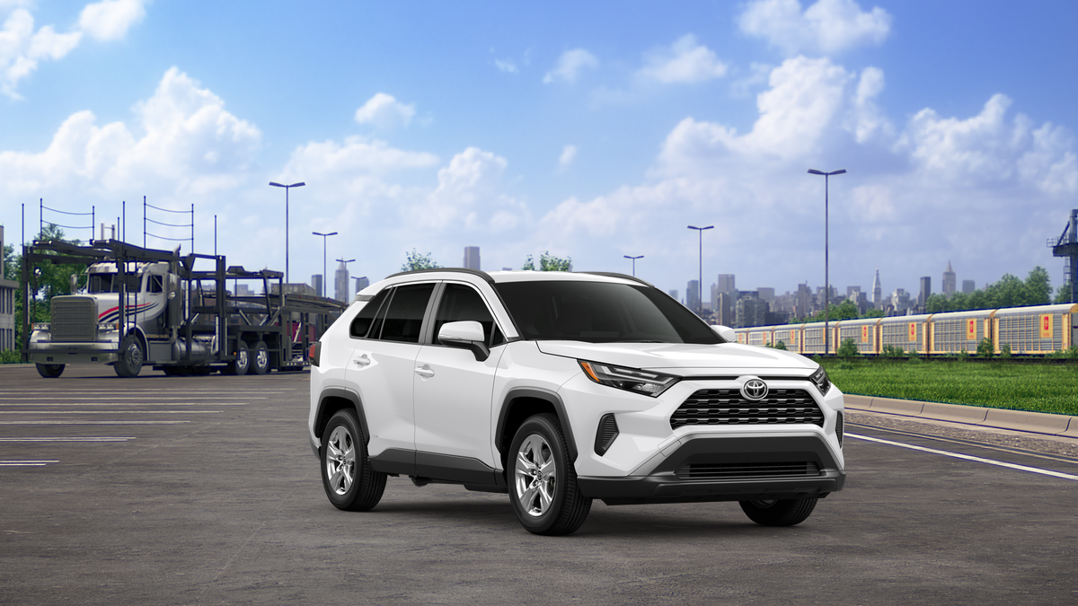 2025 Toyota RAV4 Hybrid XLE photo 15