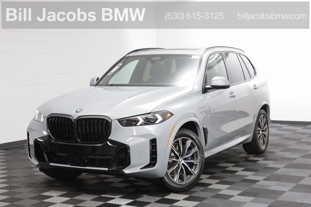 2026 BMW X5 50e's photo