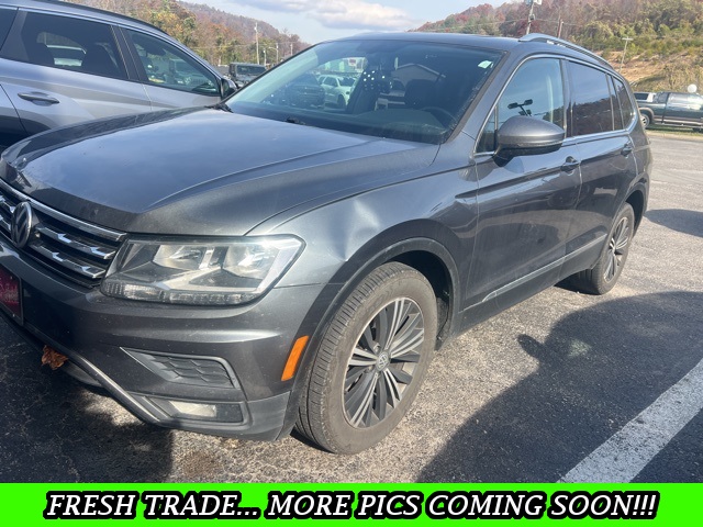 2018 Volkswagen Tiguan SEL's photo
