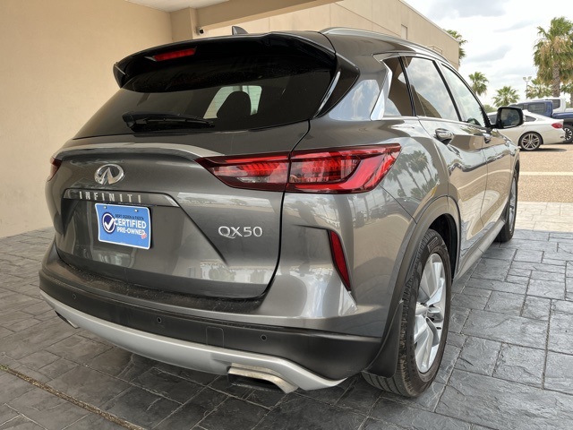 2022 Infiniti QX50 Essential photo 5