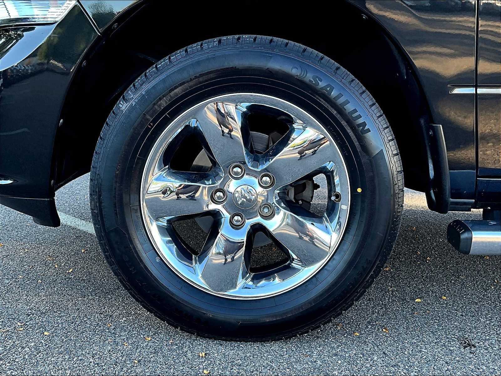 2019 Ram 1500 Tradesman ST photo 6