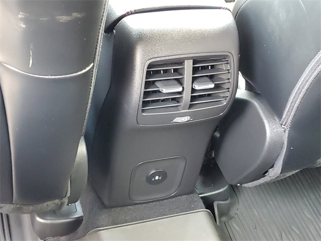 2023 Ford Escape ST-Line photo 27