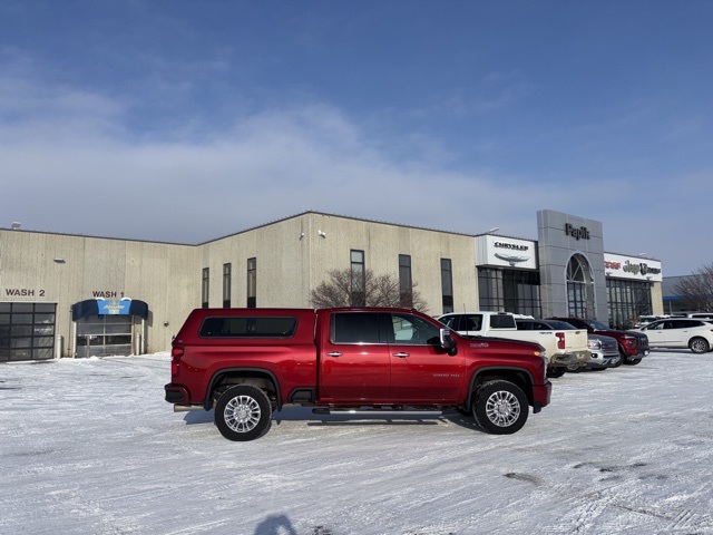 2022 Chevrolet Silverado 3500HD High Country's photo