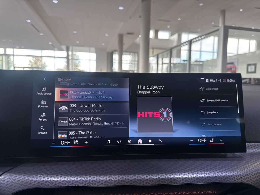2025 Bmw 330i xDrive photo 16