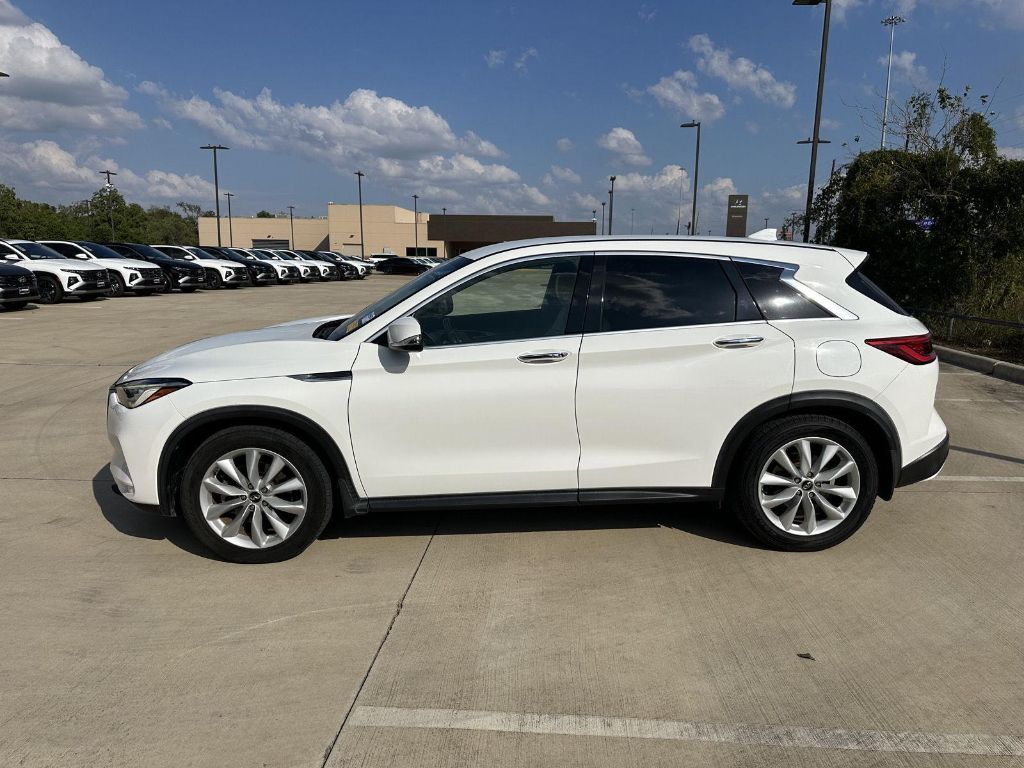 2019 Infiniti QX50 PURE photo 4