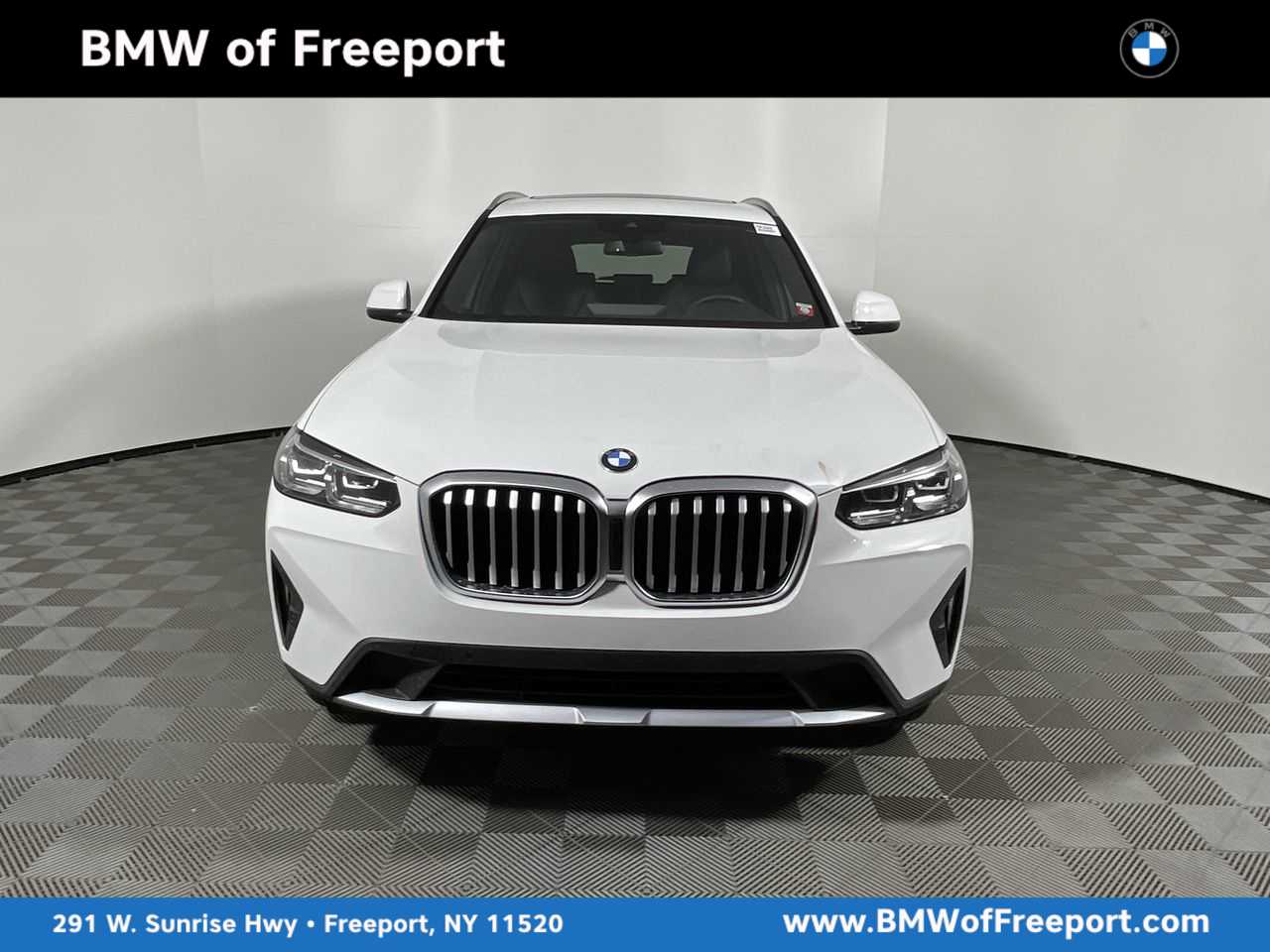 2023 BMW X3 30i's photo