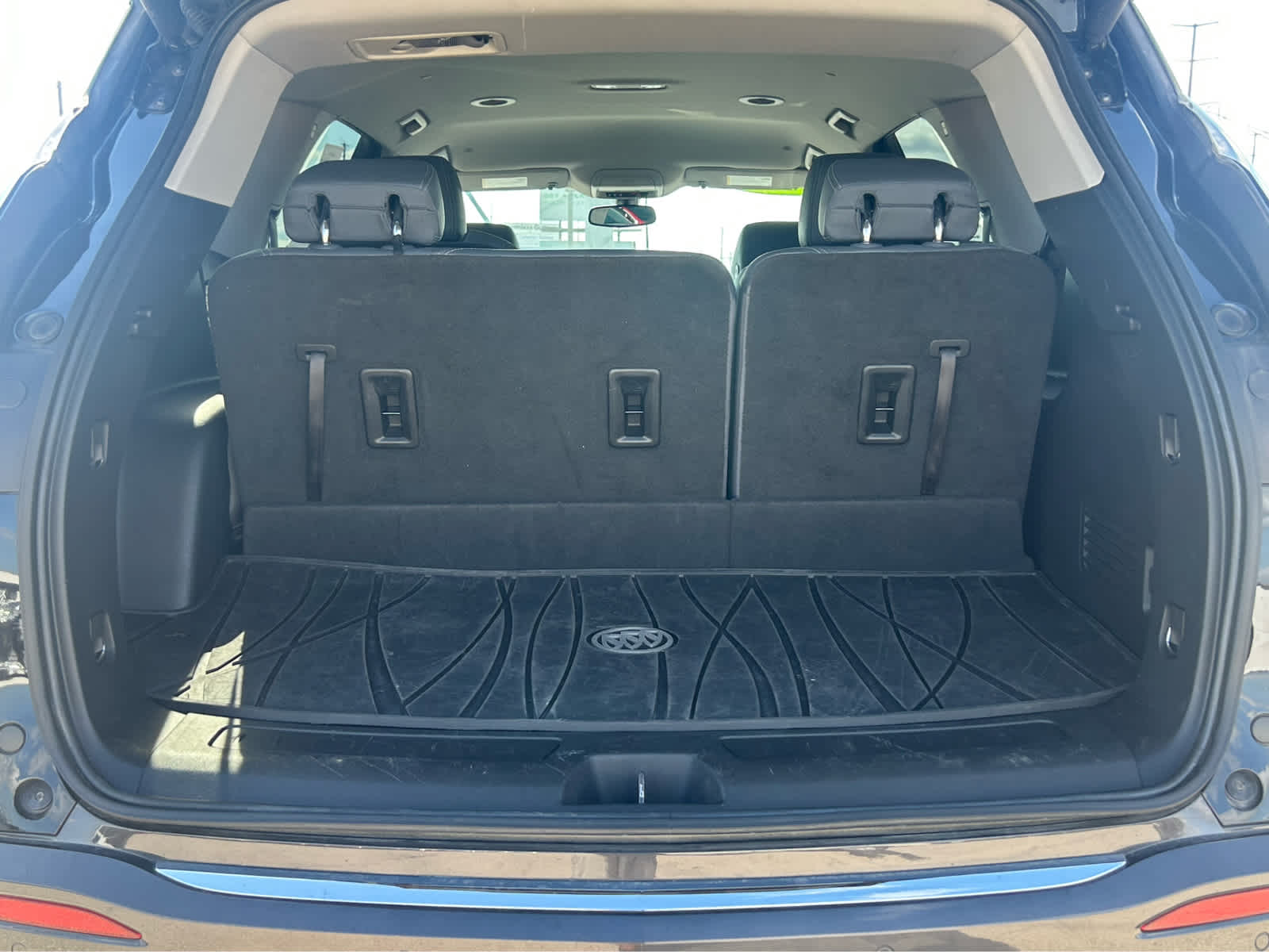 2020 Buick Enclave Essence photo 27