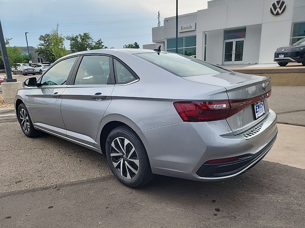 2025 Volkswagen Jetta 1.5T S photo 3